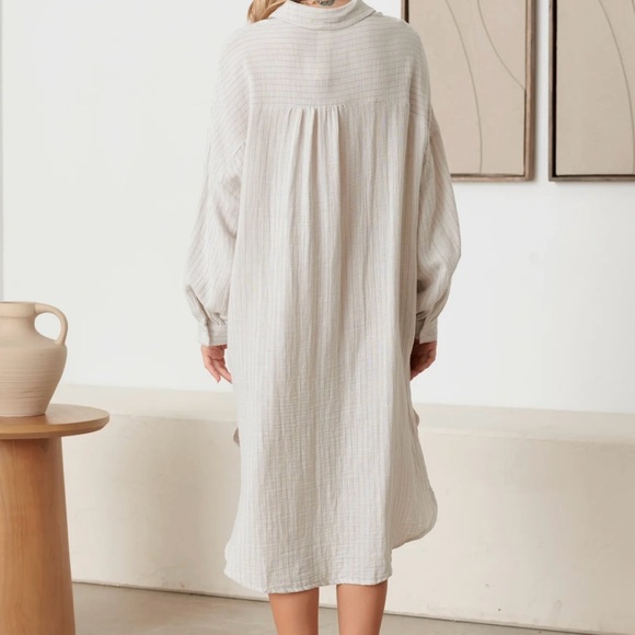 Taupe Oversized Pocket High-Low Hem Linen Shirt Dress (1344) - Picture 6 of 6